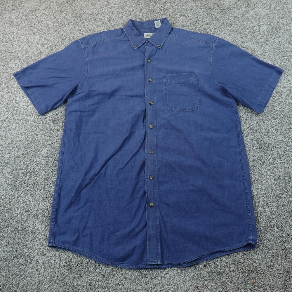 VTG LL Bean Shirt Mens LT Blue Chambray Denim Short Sleeve Button Up Work 90s